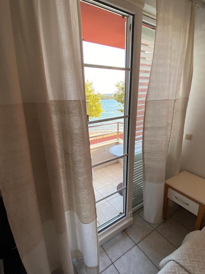 Blue Wave Apartments Turanj Zewnętrze zdjęcie
