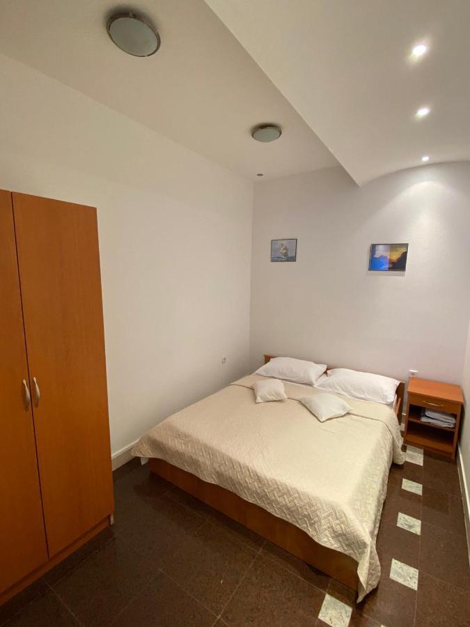 Blue Wave Apartments Turanj Zewnętrze zdjęcie